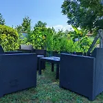 아파트 Independant Et Climatise, Au Calme, Avec Parking Prive Et Grand Jardin, Proche De Toulouse Villeneuve-Tolosane