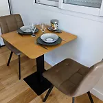 Studio Independant Et Climatise, Au Calme, Avec Parking Prive Et Grand Jardin, Proche De Toulouse *