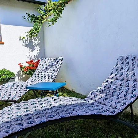 Daire Independant, Calme, Avec Parking Prive Et Grand Jardin, Proche De Toulouse *