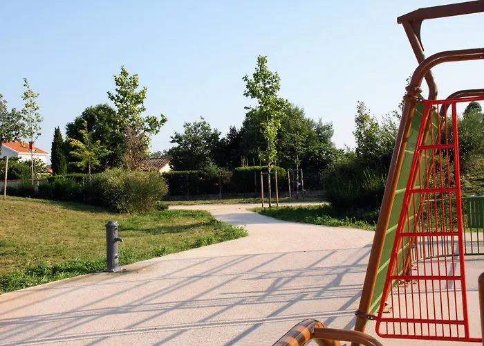 Studio Independant Et Climatise, Au Calme, Avec Parking Prive Et Grand Jardin, Proche De Toulouse