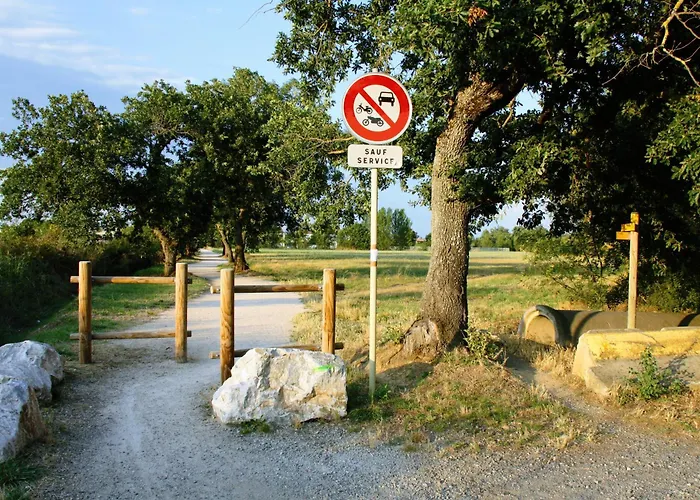 Appartement Indépendant, Calme, Avec Parking Privé Et Grand Jardin, Proche De Toulouse Villeneuve-Tolosane